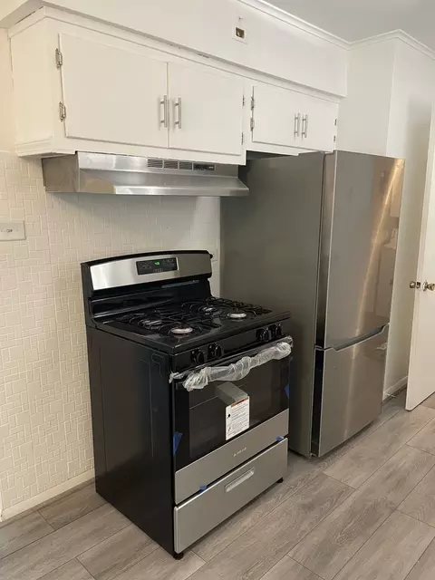 Kitchen - Undisclosed, Dolton, IL 60419 photo 2 of 6