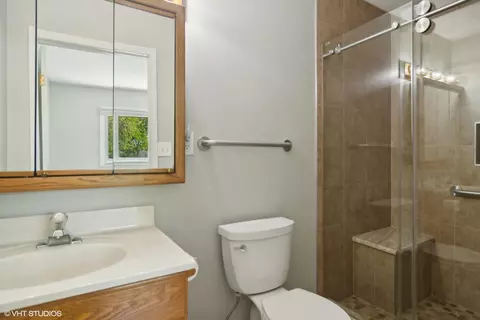 1826 E Sitka Ln, Mount Prospect, IL 60056 photo 14