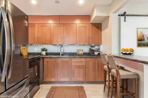 Kitchen - 2410 Algonquin Rd #6, Rolling Meadows, IL 60008 photo 1 of 1