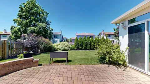 Exterior - 724 Eastchester Rd, Wheeling, IL 60090 photo 6 of 7