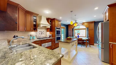Kitchen - 724 Eastchester Rd, Wheeling, IL 60090 photo 1 of 5