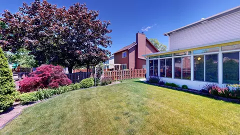 Exterior - 724 Eastchester Rd, Wheeling, IL 60090 photo 7 of 7