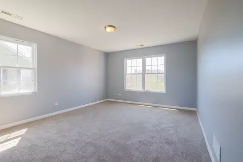 Bedroom - 1421 Blume Dr, Elgin, IL 60124 photo 3 of 5
