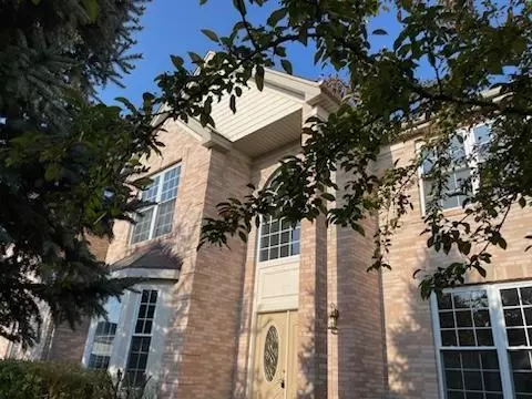 Exterior - 1421 Blume Dr, Elgin, IL 60124 photo 2 of 7