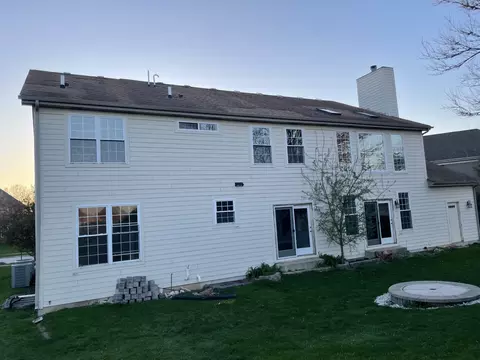 Exterior - 1421 Blume Dr, Elgin, IL 60124 photo 7 of 7