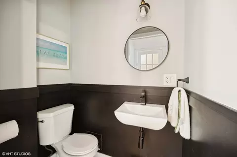 Bath - 2814 Simpson St, Evanston, IL 60201 photo 1 of 3