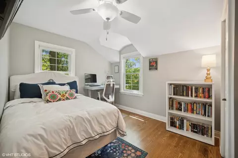 Bedroom - 2814 Simpson St, Evanston, IL 60201 photo 2 of 2