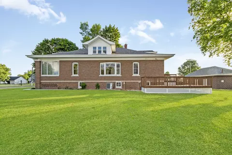 Exterior - 202 Jefferson St, Benson, IL 61516 photo 5 of 9