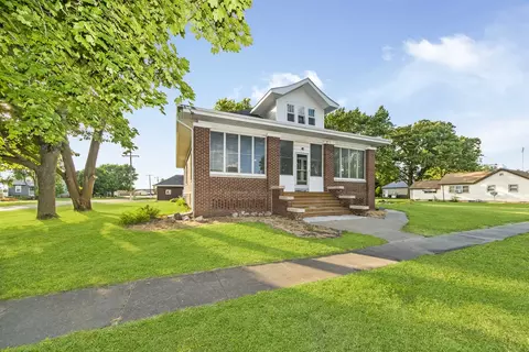 Exterior - 202 Jefferson St, Benson, IL 61516 photo 9 of 9