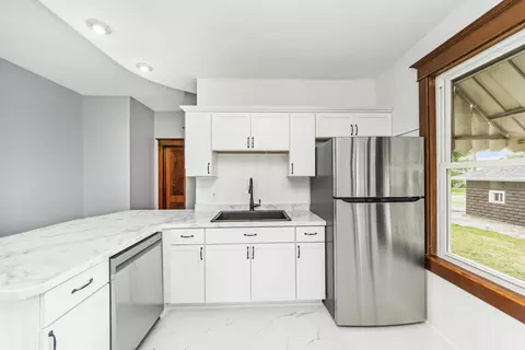 Kitchen - 202 Jefferson St, Benson, IL 61516 photo 2 of 5