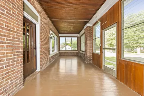 Exterior - 202 Jefferson St, Benson, IL 61516 photo 2 of 9