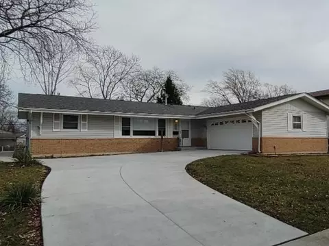 15431 Ridgeland Ave, Oak Forest, IL 60452