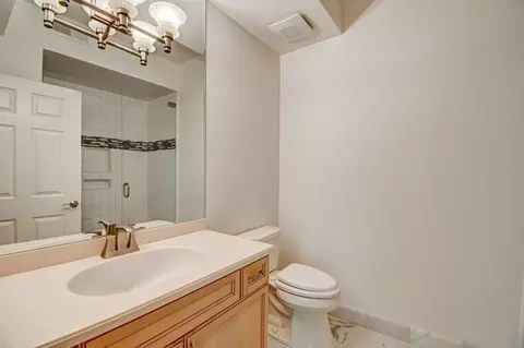 1277 E Thacker St #202, Des Plaines, IL 60016 photo 15