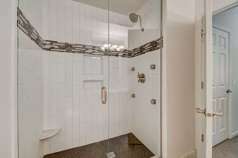1277 E Thacker St #202, Des Plaines, IL 60016 photo 16