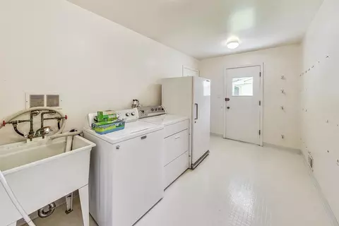 3215 Maple Leaf Dr, Glenview, IL 60026 photo 13