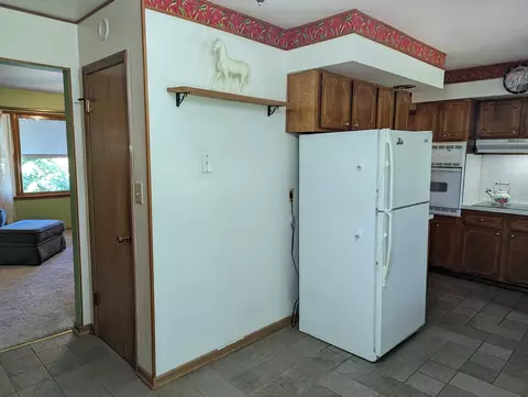 Kitchen - 1519 S Float Ave, Freeport, IL 61032 photo 2 of 4