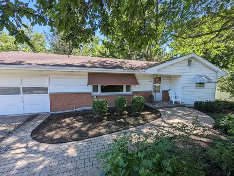 1519 S Float Ave, Freeport, IL 61032