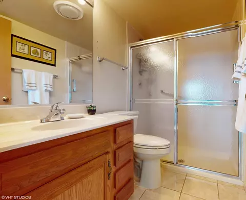 545 S River Rd #705, Des Plaines, IL 60016 photo 12