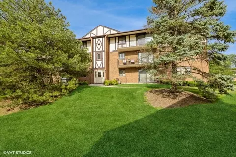 10840 S 84th Ave #3C, Palos Hills, IL 60465