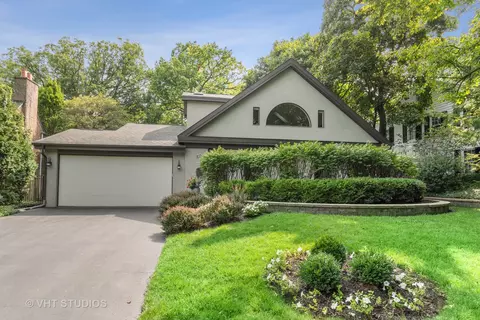 414 Sunset Ln, Glencoe, IL 60022