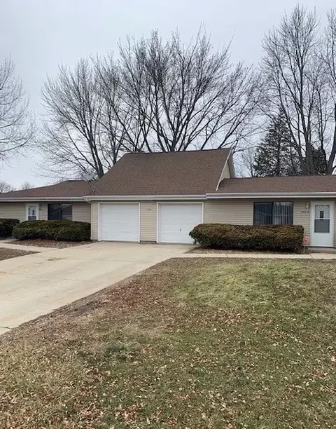 1704 Linda Ln, Normal, IL 61761