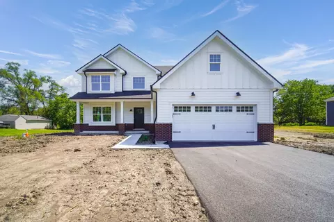 176 E Francis Rd, New Lenox, IL 60451