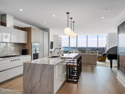 Kitchen - 363 E Wacker Dr #4203, Chicago, IL 60601 photo 2 of 5