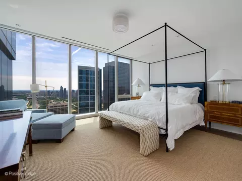 Bedroom - 363 E Wacker Dr #4203, Chicago, IL 60601 photo 1 of 2