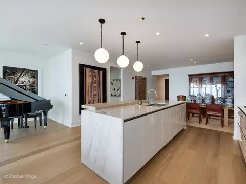 Kitchen - 363 E Wacker Dr #4203, Chicago, IL 60601 photo 5 of 5