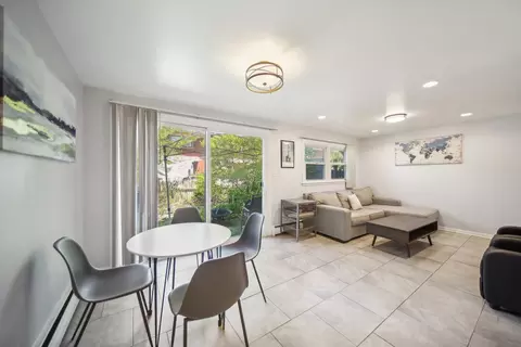 Other - 8801 Robin Dr #B, Des Plaines, IL 60016 photo 9 of 11