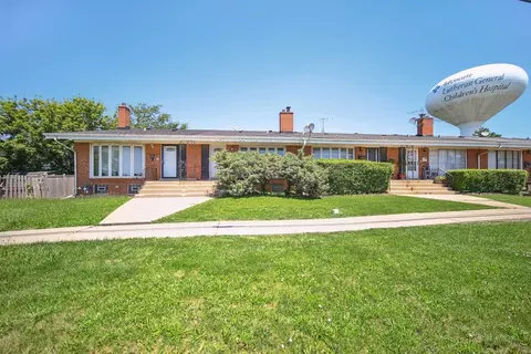 Other - 8801 Robin Dr #B, Des Plaines, IL 60016 photo 4 of 11