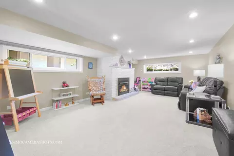 628 Ranch Rd, Wheaton, IL 60187 photo 21