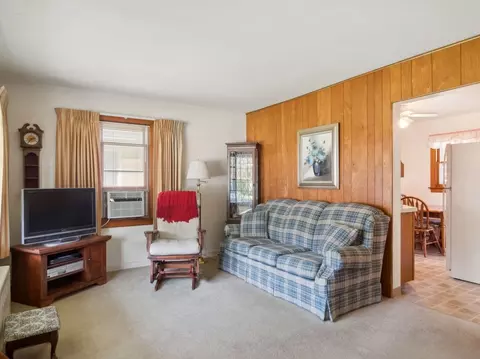 Living - 666 Page Ave, Elgin, IL 60120 photo 1 of 2