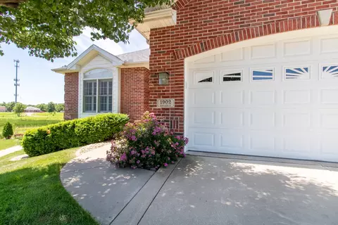 1902 Sinclair Ct, Bloomington, IL 61704 photo 32