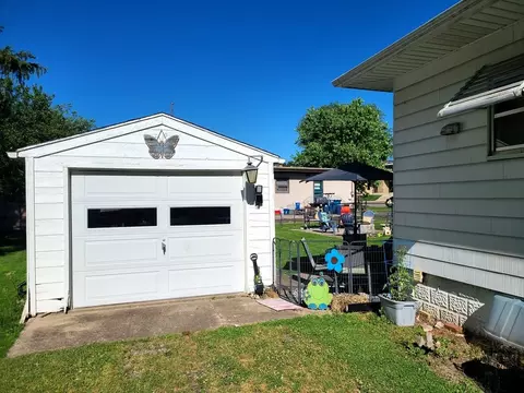 519 Assembly Pl, Dixon, IL 61021 photo 19