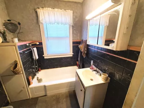 519 Assembly Pl, Dixon, IL 61021 photo 14