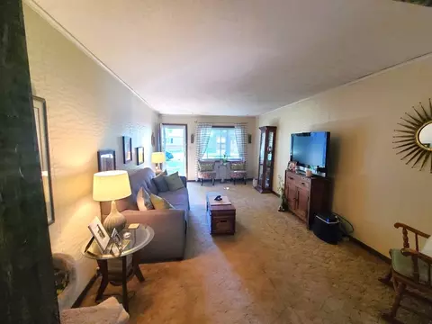 519 Assembly Pl, Dixon, IL 61021 photo 6