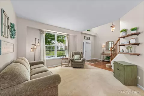 337 Adam Ct, Cary, IL 60013 photo 9
