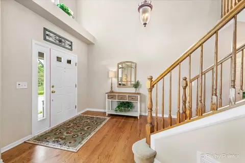 337 Adam Ct, Cary, IL 60013 photo 7