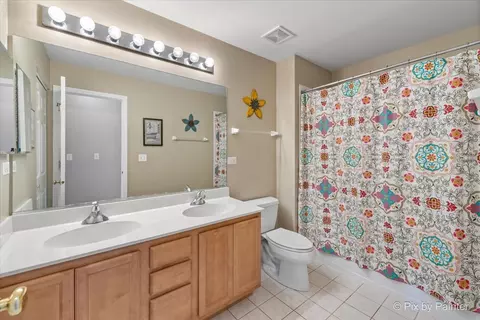337 Adam Ct, Cary, IL 60013 photo 30