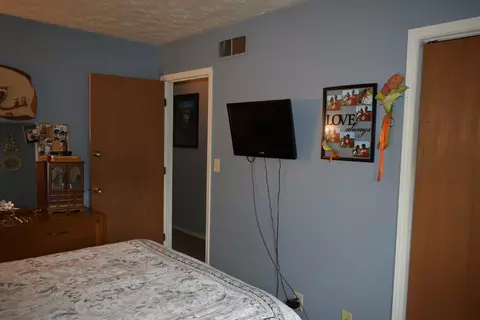 160 E Jefferson St, El Paso, IL 61738 photo 20