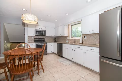 Kitchen - 106 Veronica Way, Normal, IL 61761 photo 4 of 4