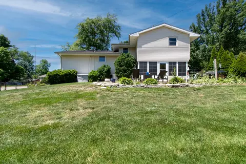 Exterior - 106 Veronica Way, Normal, IL 61761 photo 7 of 9