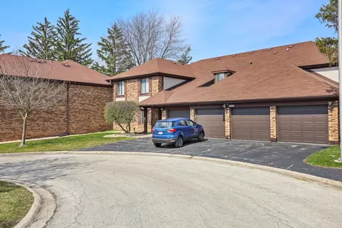 18425 Kimball Ave #2B, Homewood, IL 60430