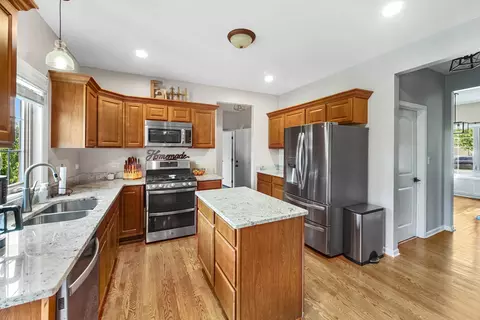306 Aspen Dr, Beecher, IL 60401 photo 6
