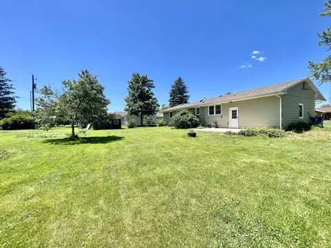 330 E 6th St, El Paso, IL 61738 photo 20