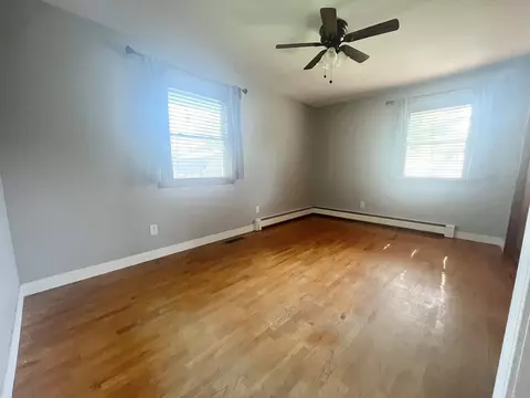 330 E 6th St, El Paso, IL 61738 photo 8