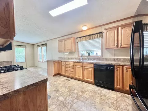 1148 11th St, Bloomington, IL 61704 photo 5