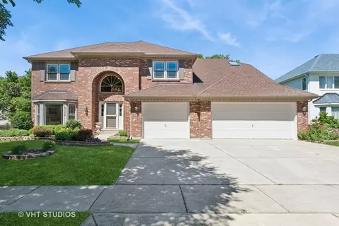 6156 Westleigh Ct, Lisle, IL 60532