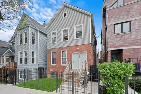 1703 N Washtenaw Ave, Chicago, IL 60647